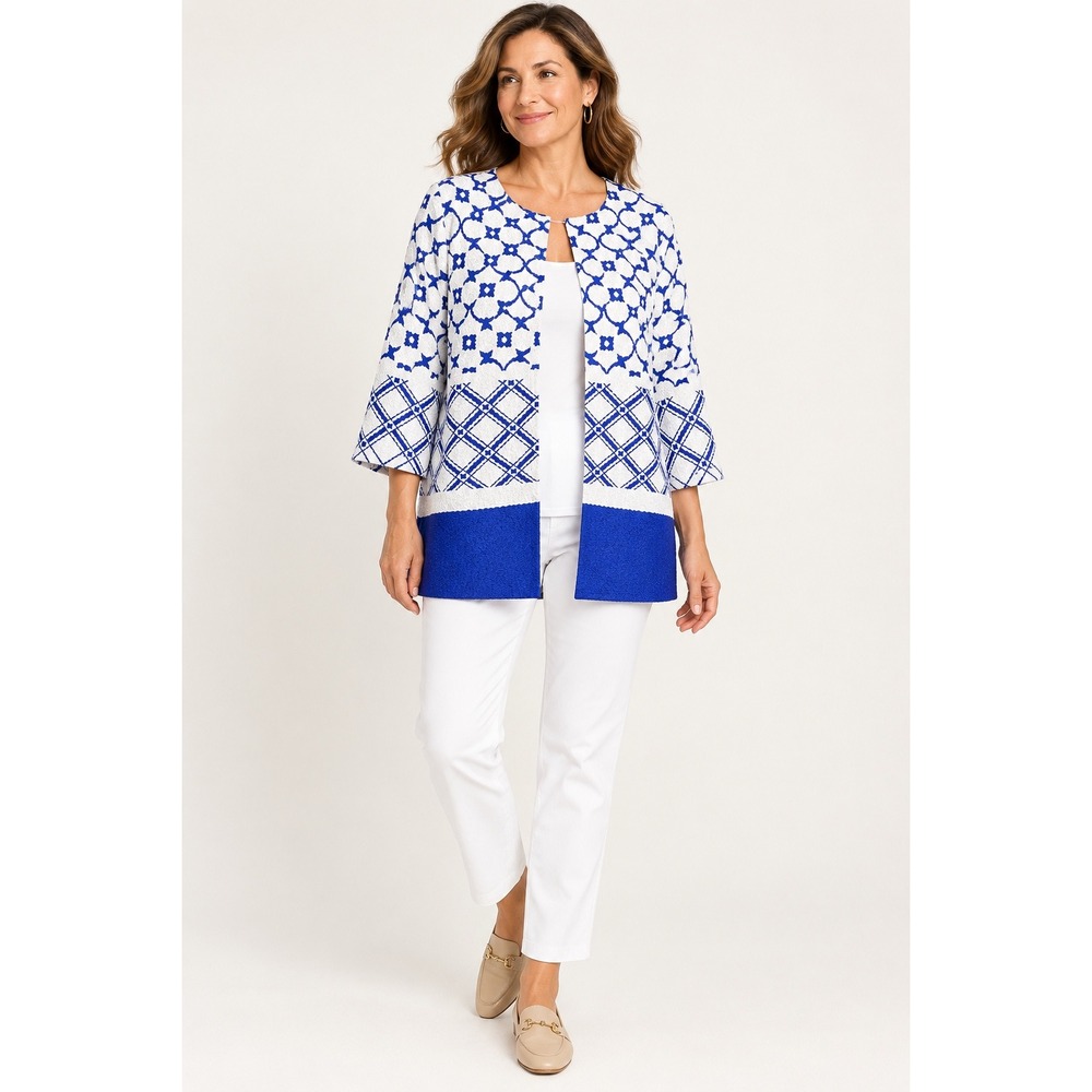 Chico's Women Travelers Jacket Size 2 L Blue White Tile Print Crinkle Topper